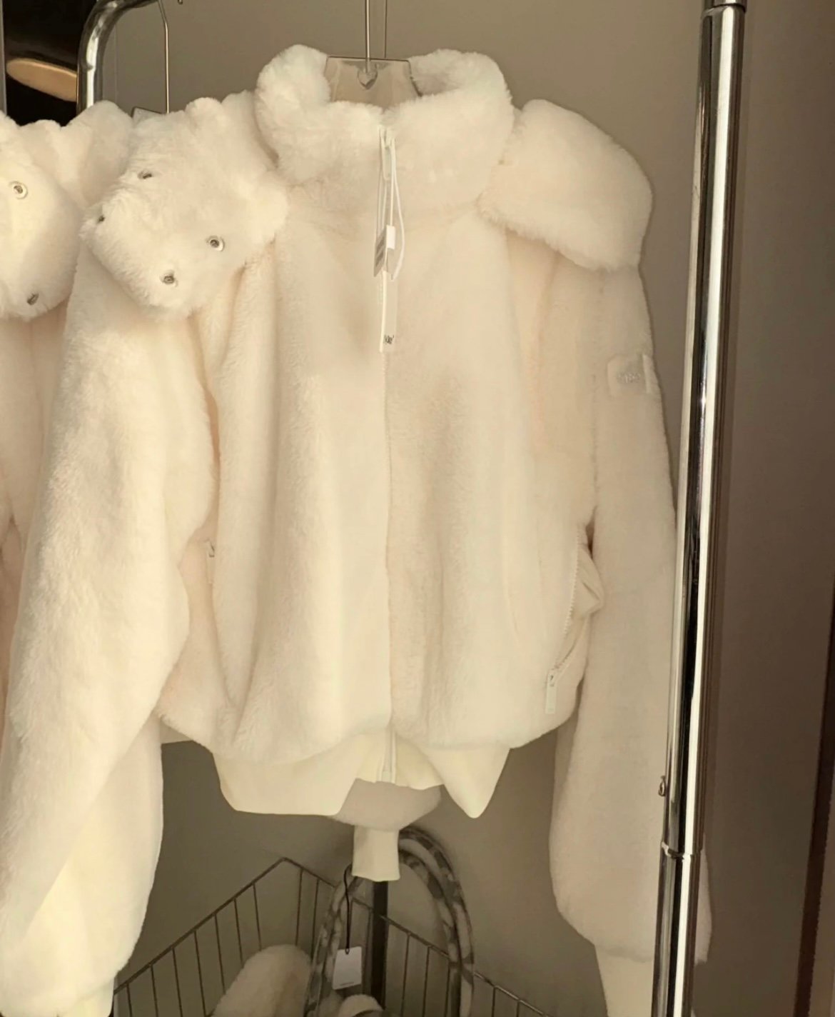 Alo jacket everyday ivory yoga