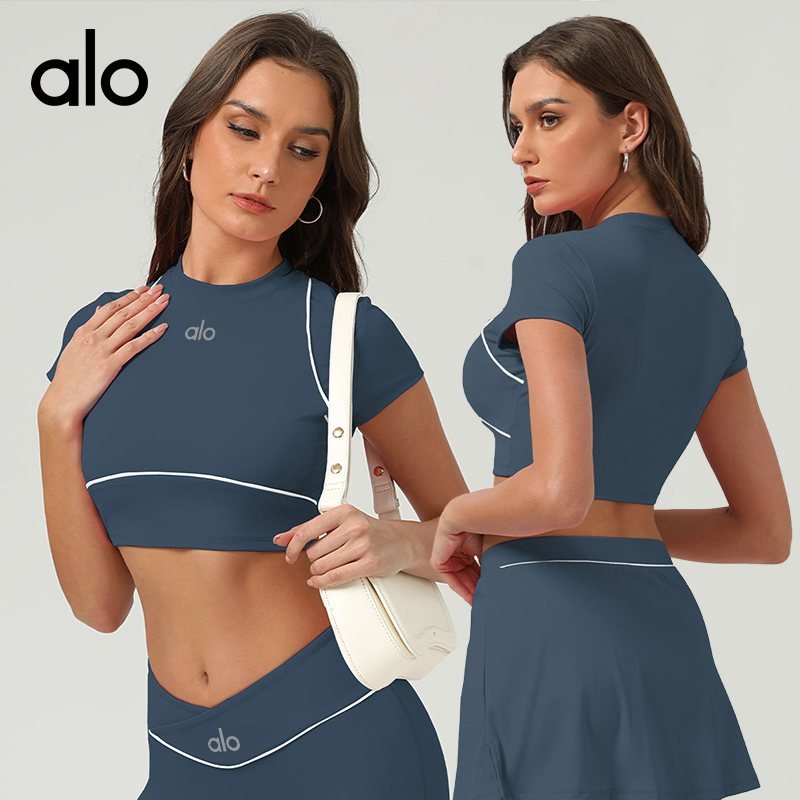 Alo Everyday Pink Yoga T-Shirt: Studio-to-Street Essential