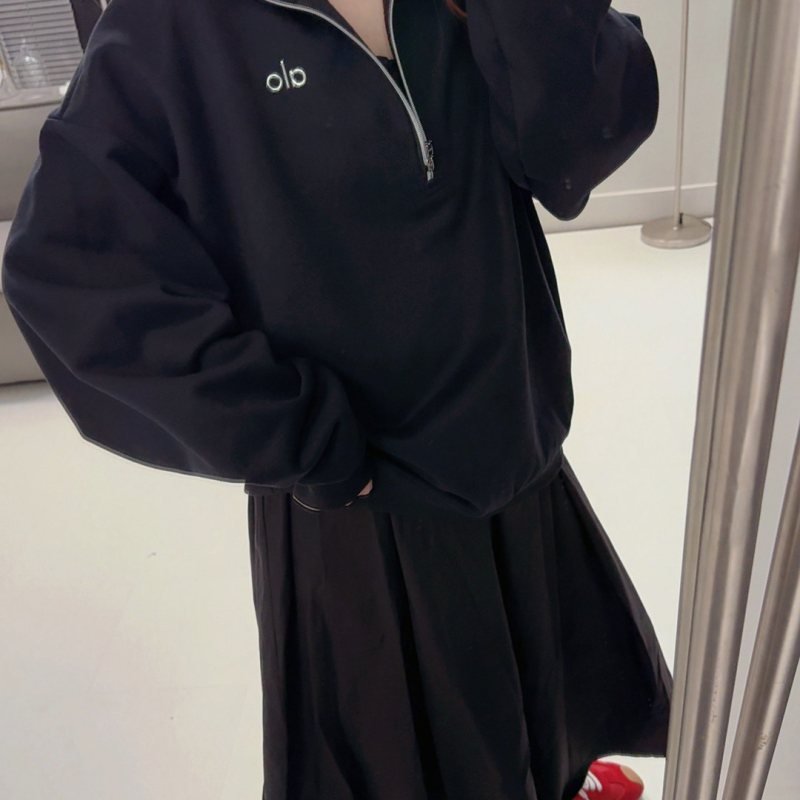 Alo Long sleeve BLACK yoga