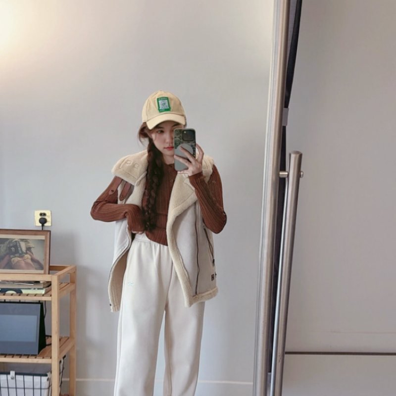 Alo Accolade pants lounge cream yoga