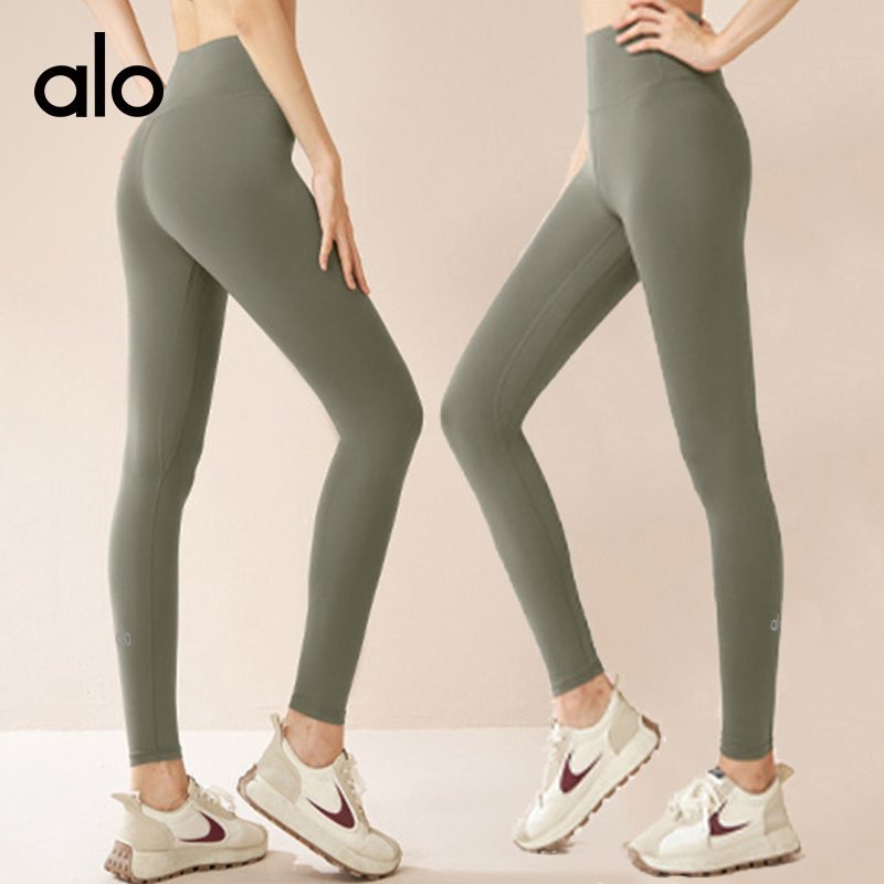 Alo Leggings Review: Performance Fit & Comfort for Yoga