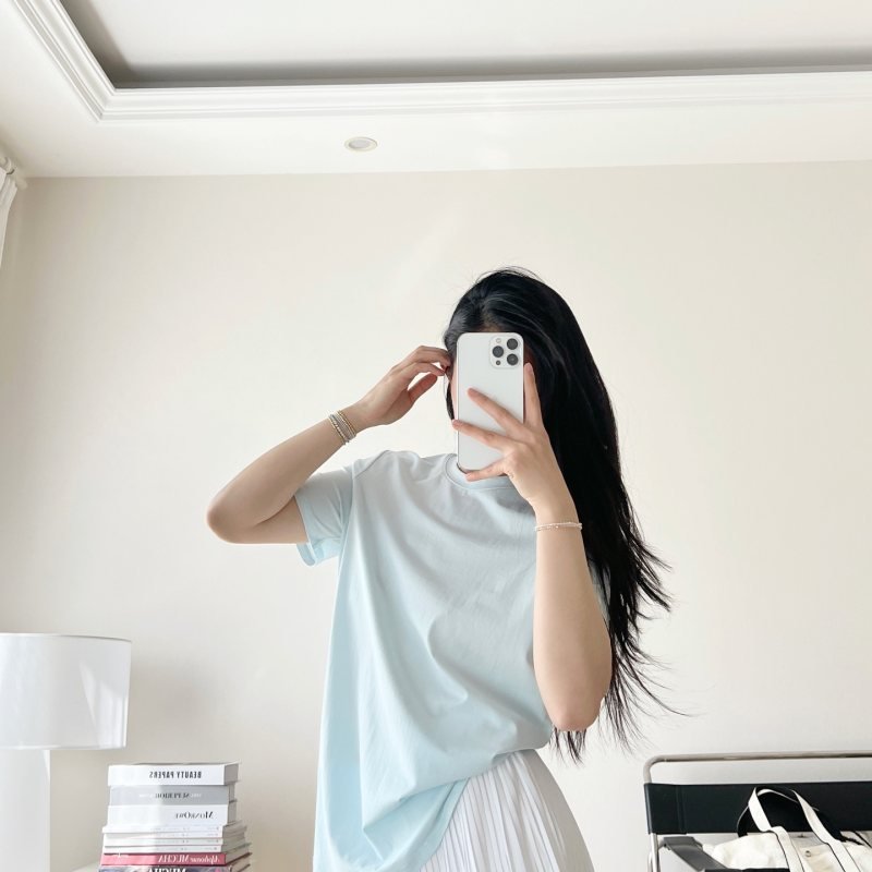 Lululemon t-shirt lounge light blue yoga