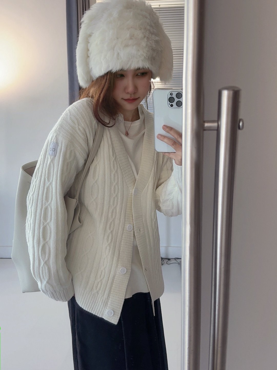 Alo Cable Knit Winter Bliss Cardigan jacket lounge ivory yoga