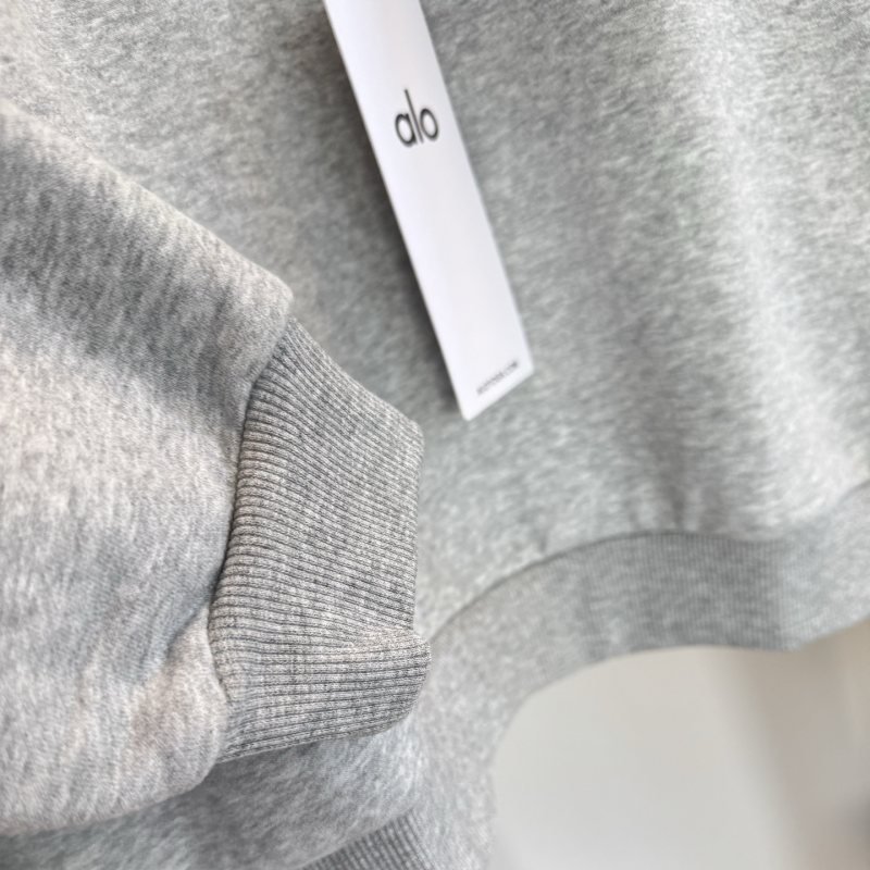 Alo Long sleeve All from the same tank and customized yoga