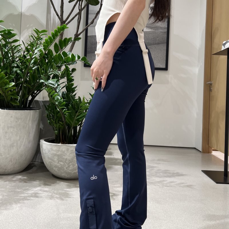 Alo Leggings Guide: Style, Fit & Performance Wear
