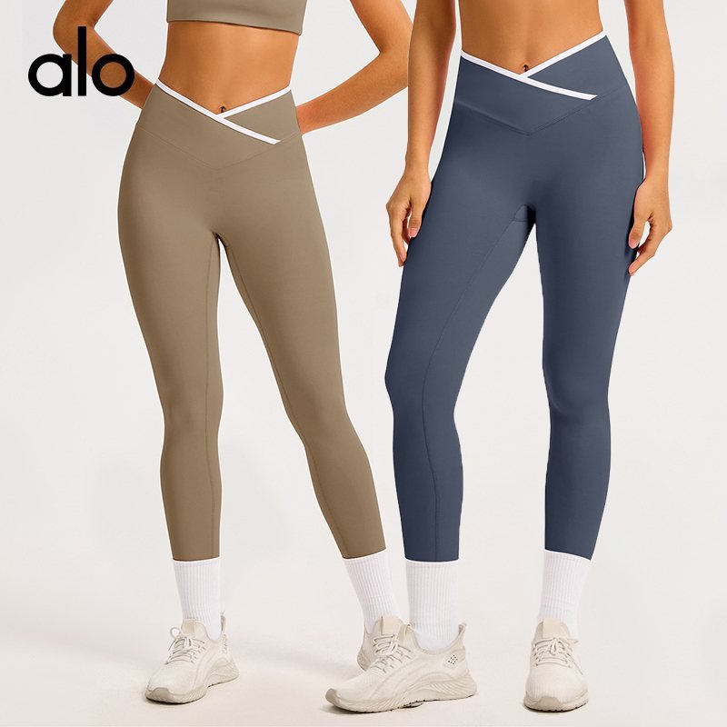 Alo Pink Yoga Leggings Review: Fit, Fabric & Styling
