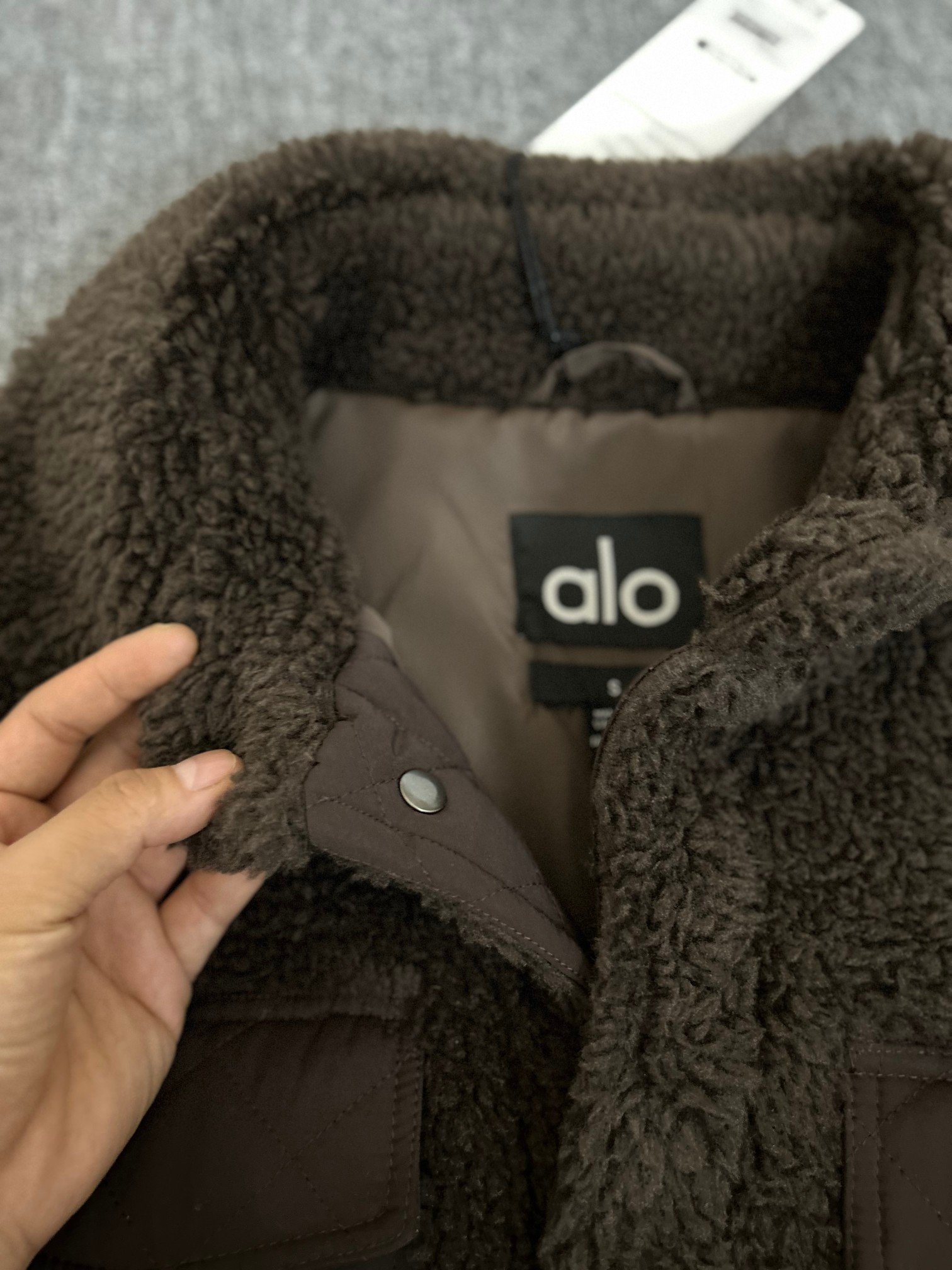 Alo Jacket Add the overall details yoga