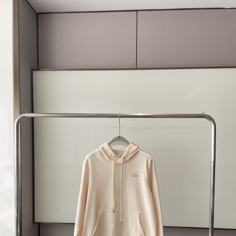 Alo Jacket The six colors are all super pretty and the hottest colors are coming yoga