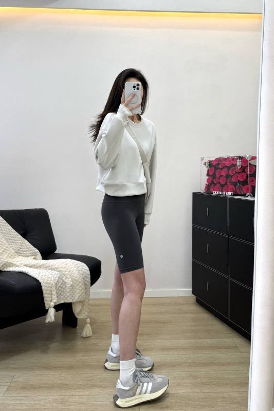 Lululemon shorts everyday graphite gray yoga