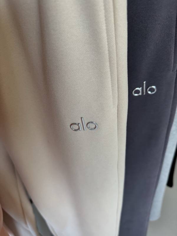 Alo leggings lounge pink yoga