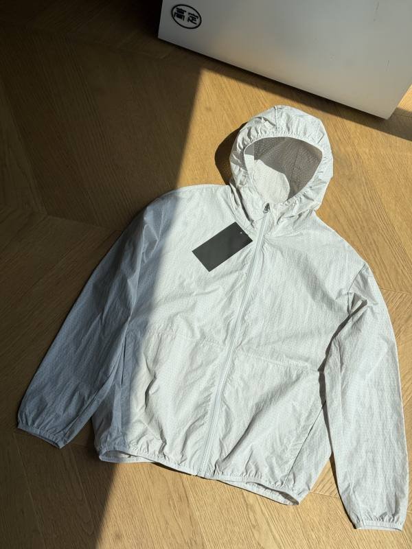 Lulu Tops masculinos Lululemon U UV
