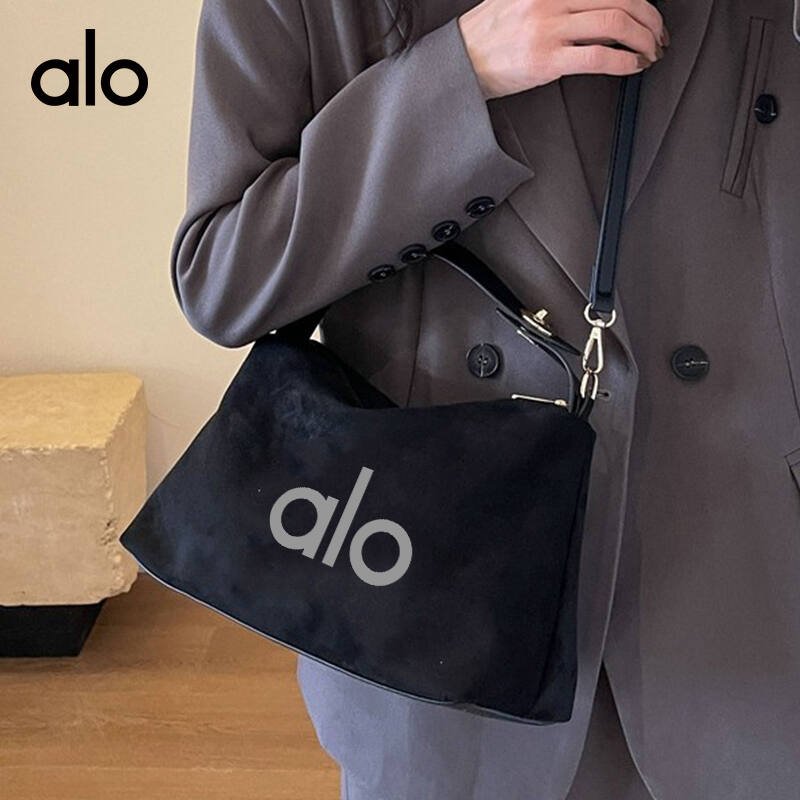 Accessori Alo aloyoga borsa retrò opaca borsa da ascella in nicchia versatile tracolla in pelle scamosciata