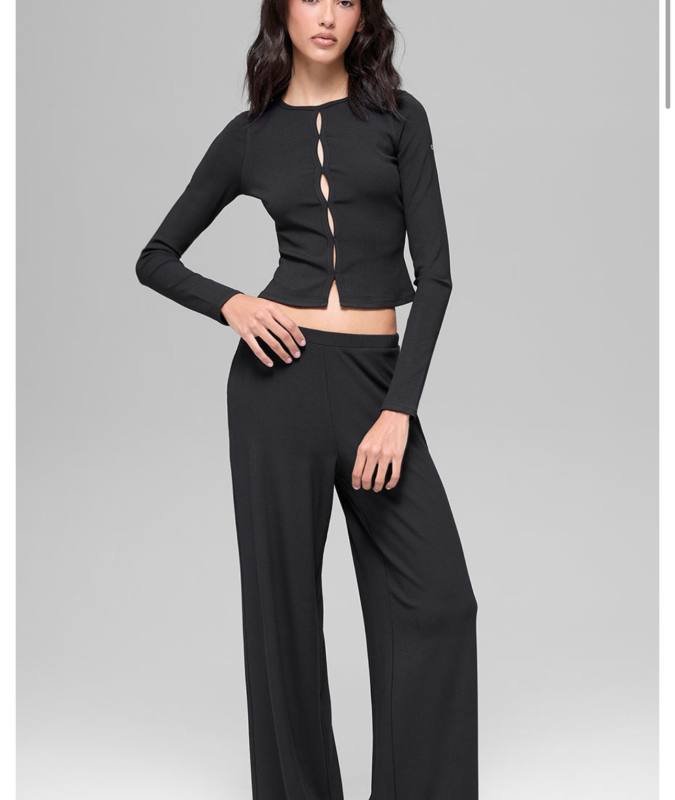 Alo Long sleeve alo 26 yoga
