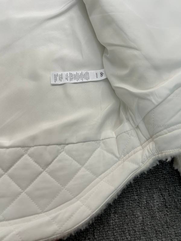 Alo Jacket White yoga