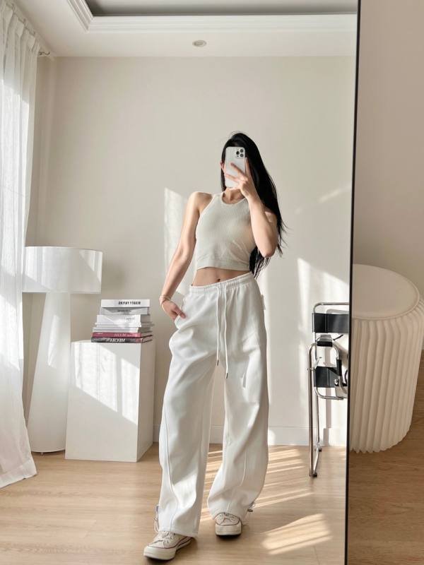 Lululemon Ebb to Street tank studio cream