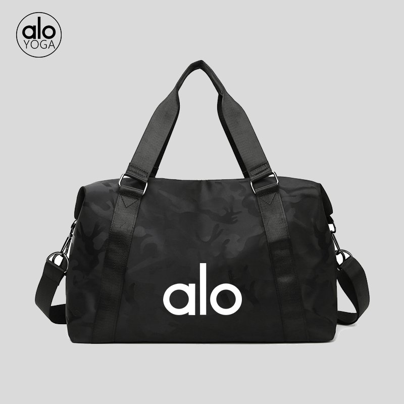 Alo accessories aloyoga
