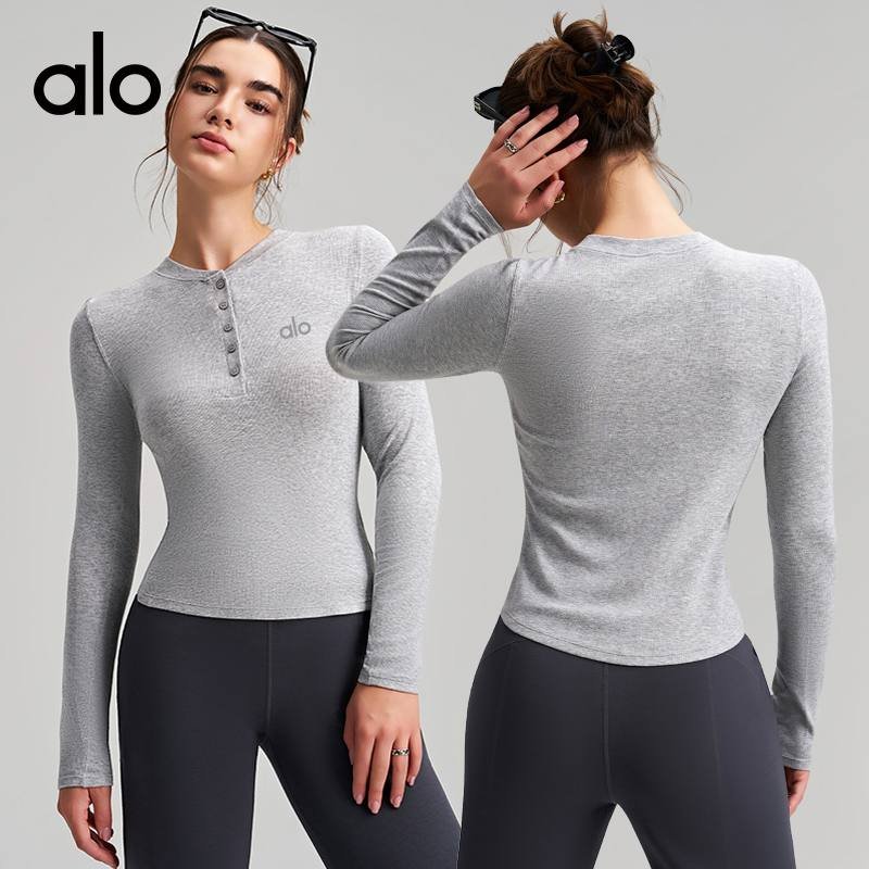 Alo Long sleeve alo yoga