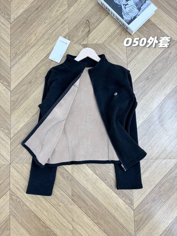 Veste Lululemon tous les jours noir et blanc