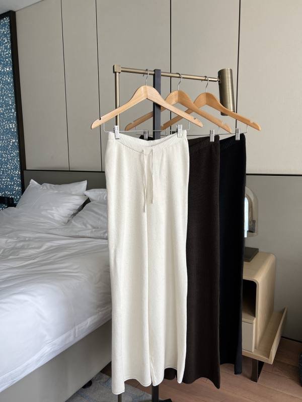 Alo Supernatural Sweater Pant pantaloni da uomo lounge avorio
