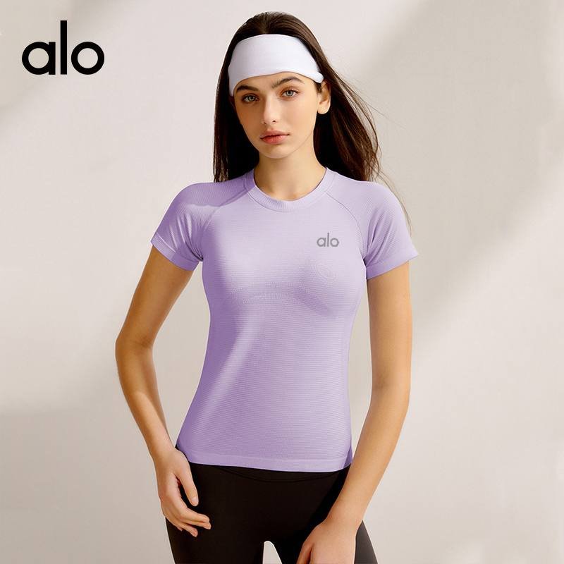 Alo t-shirt studio light blue yoga