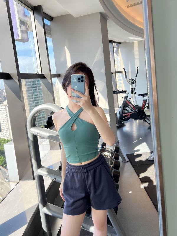 Short d'entraînement Lululemon marine