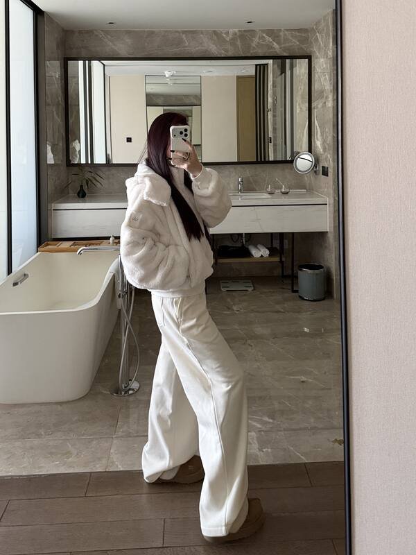 Alo jacket lounge off-white yoga
