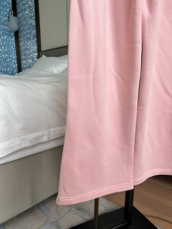 Lulu Leggings Pink real shot: Lulu Leggings yoga