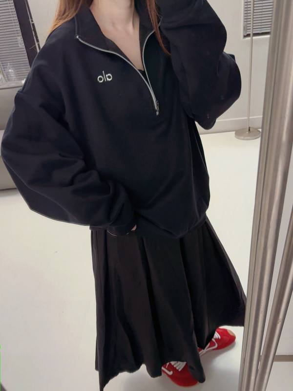 Alo Long sleeve BLACK yoga