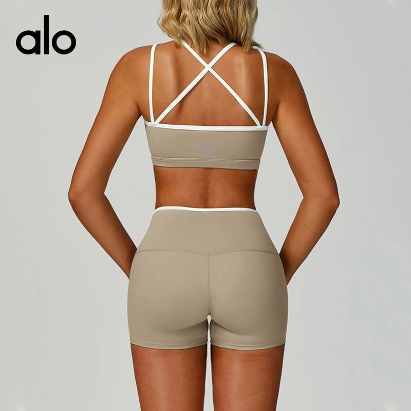 Alo Bra photo 3