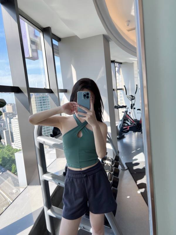 Short d'entraînement Lululemon marine