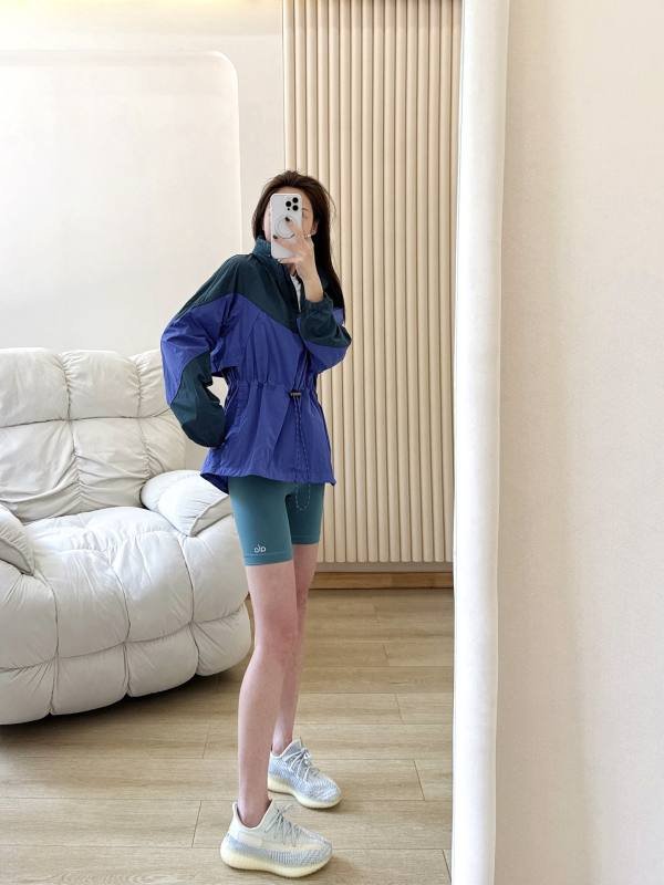 Alo Shorts Aloyoga Pantaloni da ciclismo da donna, delicati sulla pelle e comodi, comodi, sportivi, fitness, yoga