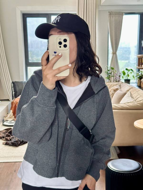 Lululemon Scuba jacket lounge dark gray yoga