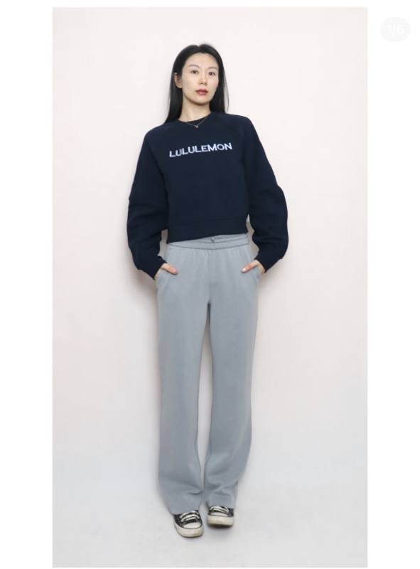 Lululemon long sleeve everyday cream yoga