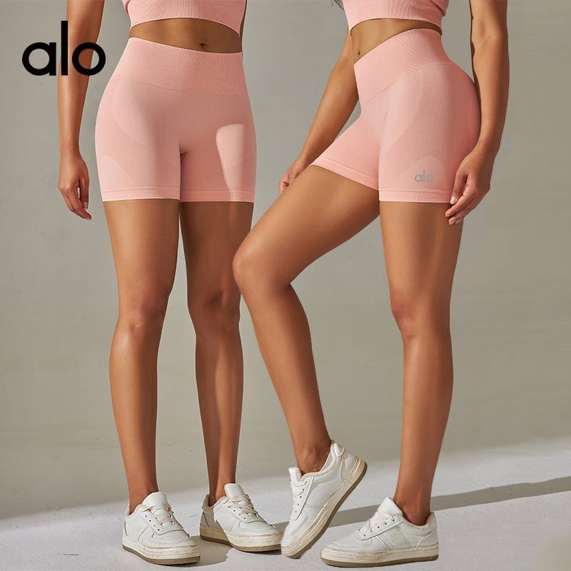 Alo shorts training pink yoga