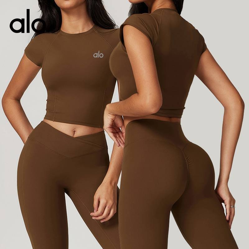 Alo t-shirt studio brown and cream yoga