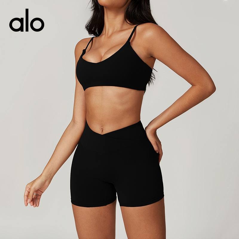 Alo sports bra yoga light blue