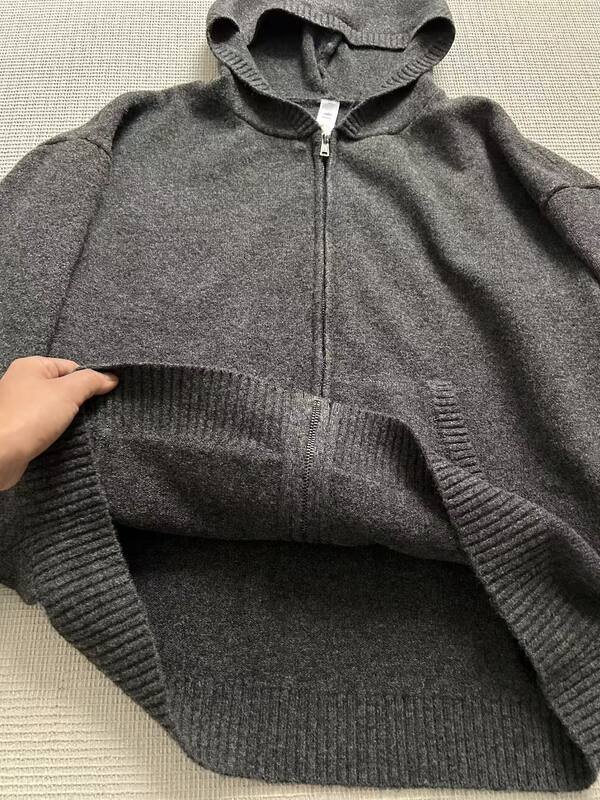 Alo Jacket Advanced gray real shot details