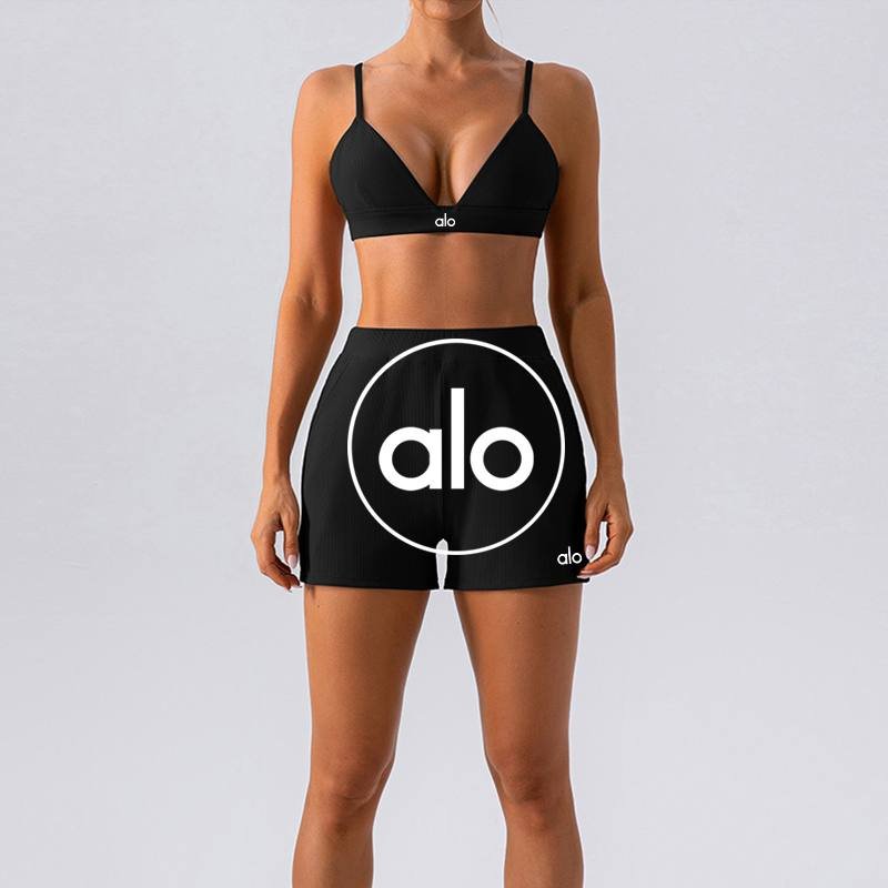 Alo sports bra studio beige yoga