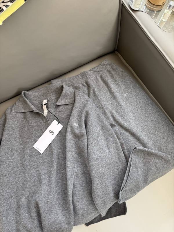 Alo conjunto lounge gris jaspeado