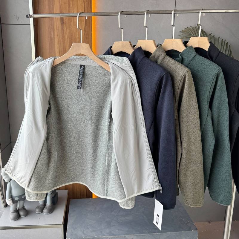 Lulu Men s Tops Lululemon Sojourn