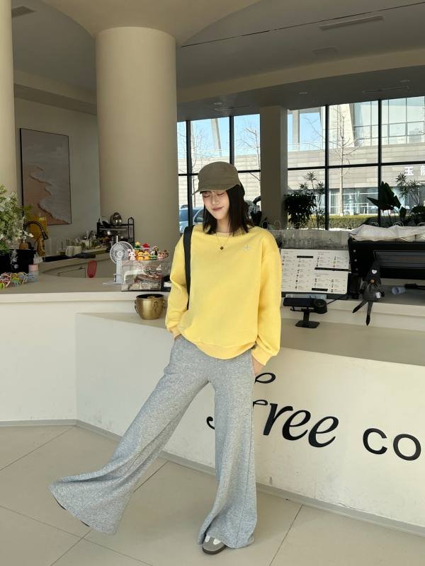 Alo Long sleeve alo women s sports crew neck sweatshirt yoga