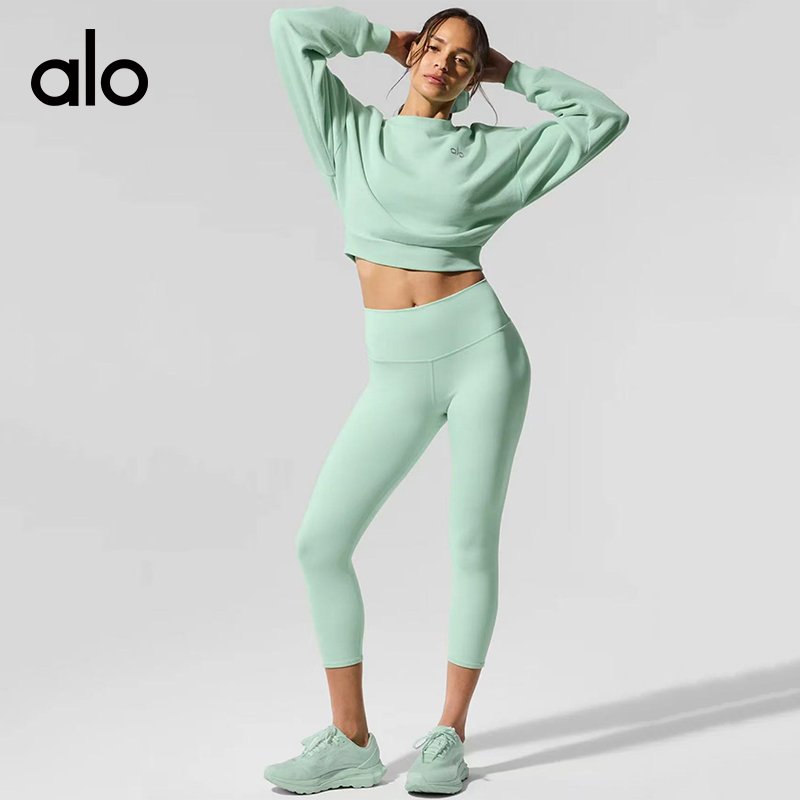 Alo Long sleeve aloyoga