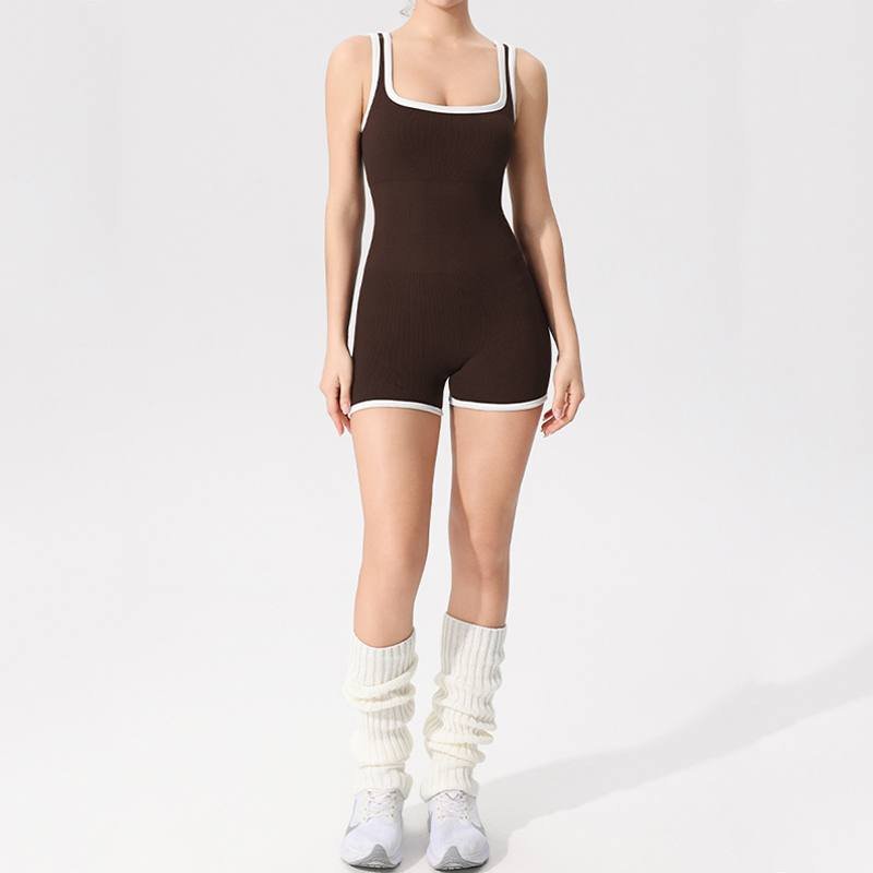 Alo set studio black with white trim yoga