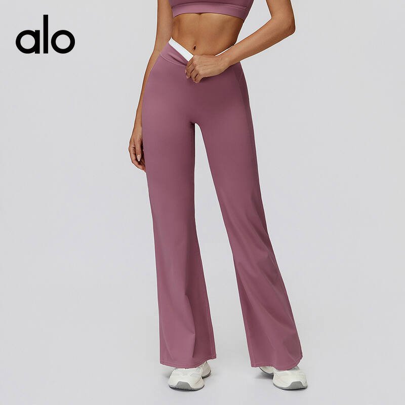 Alo Airbrush High-Waist Bootcut leggings yoga light sage green