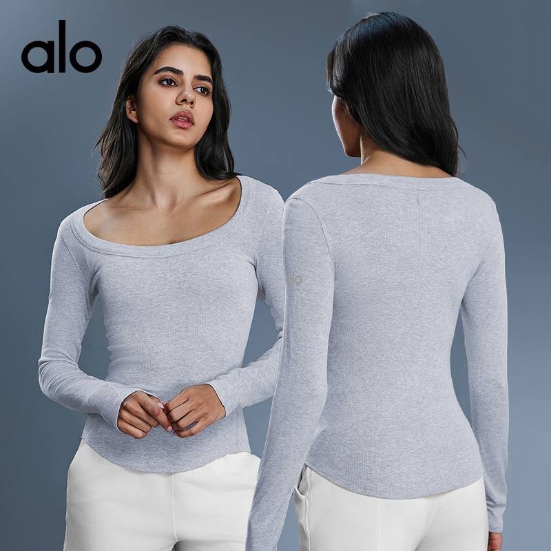 Alo Long sleeve alo yoga t