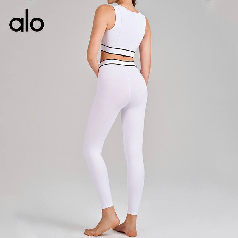 Alo Bra – High-Support Sports Bra - work weekend photo 3