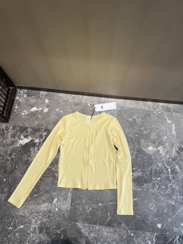 Alo long sleeve studio yellow and black yoga