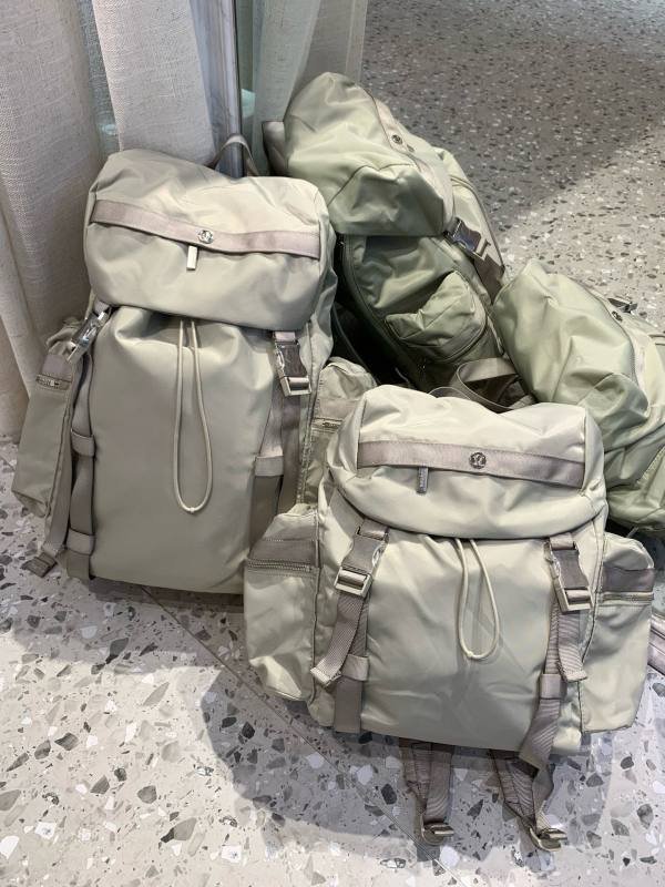 Lulu accessories Lululemon wunderlust 25L Lulu accessories yoga