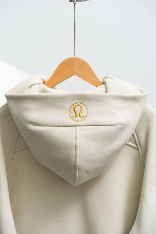 Lululemon Scuba jacket lounge cream yoga