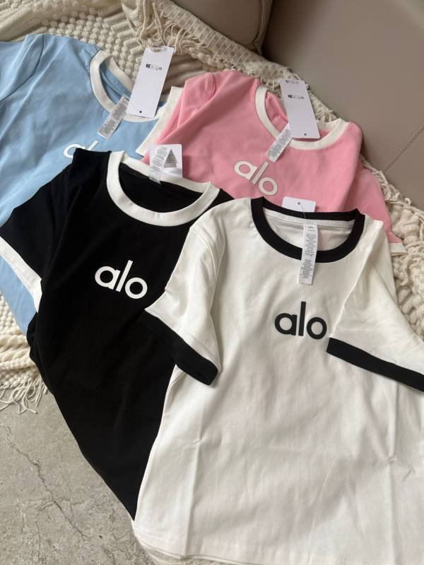Alo t-shirt everyday pink light blue black and white